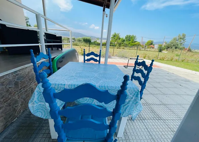 ,,sea Breeze,, - By The Sea